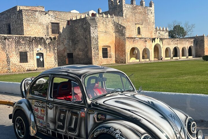 Private VW Beetle Tour to Chichen Itza, Cenote and Valladolid